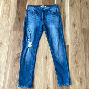 KanCan jeans